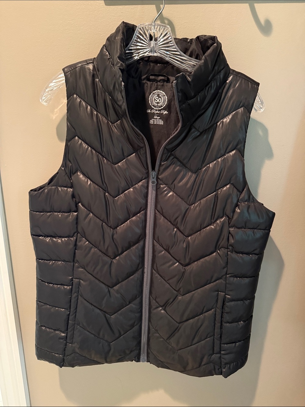 SO Black Quilted Chevron Puffer Vest